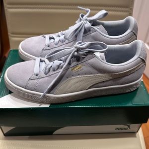 Puma Suede Classic Sneaker Shoes women’s size 7.5M